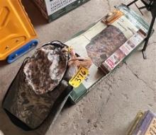 HUNTING LOT: BLINDS, GRAND BLIND, PORTA-ROOF, CUSHION