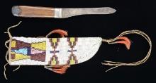 FINE NATIVE AMERICAN BEADED SHEATH & KNIFE.