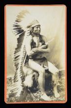 CABINET CARD OF SIOUX CHIEF "PAINTED HORSE" WITH