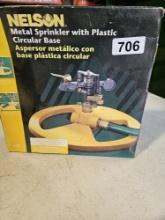 Nelson Metal Sprinkler with Plastic Circular Base